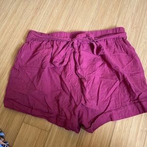 Dress shorts -red